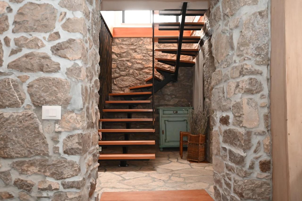 Mavrici, Neighbors Free Casa vacanze